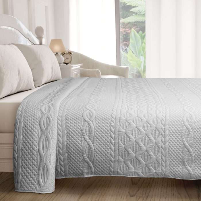 Aran Bedspread, Silver (Quilted Design) - Image 4